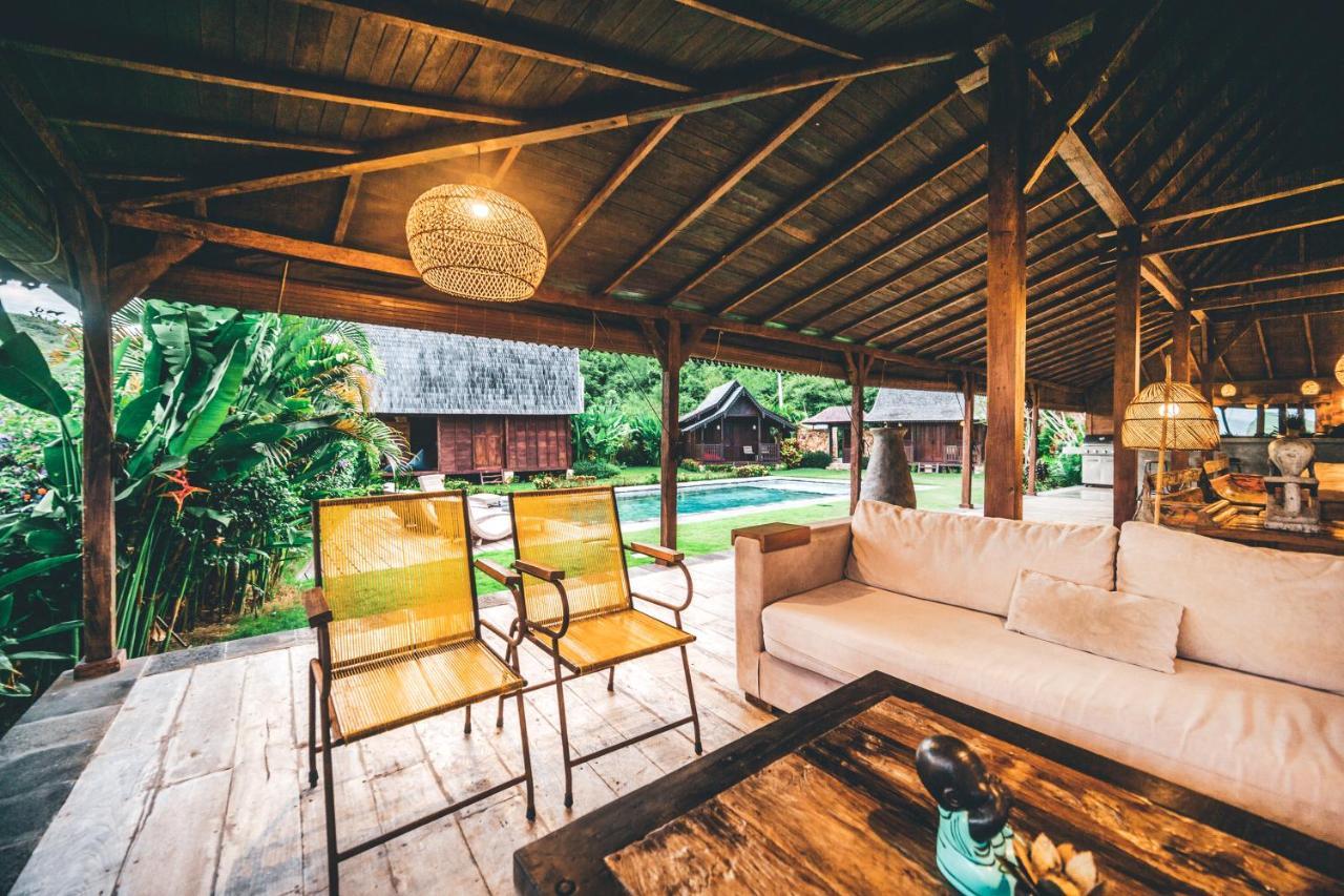 Villa Ellya Areguling, For 8-10 Pax Kuta  Exteriér fotografie